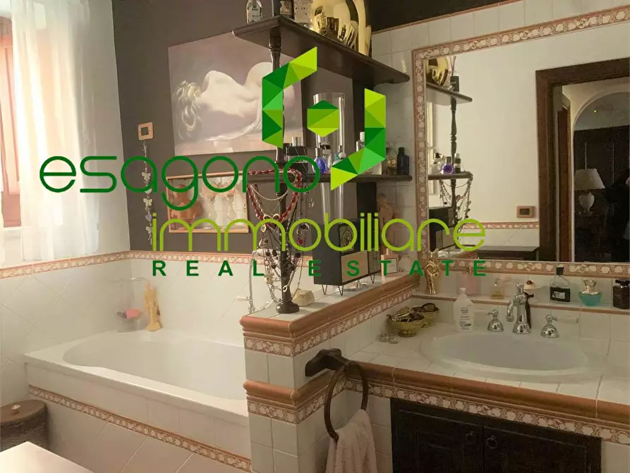 Immagine 2 di Appartamento in vendita  a Siracusa