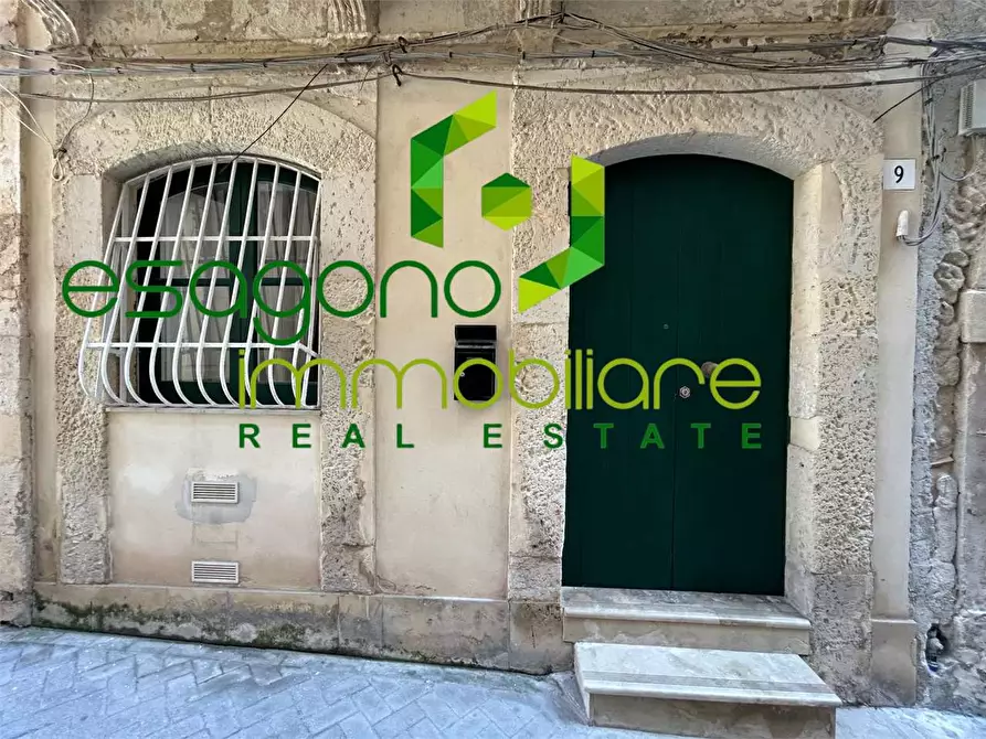 Immagine 12 di Appartamento in vendita  a Siracusa