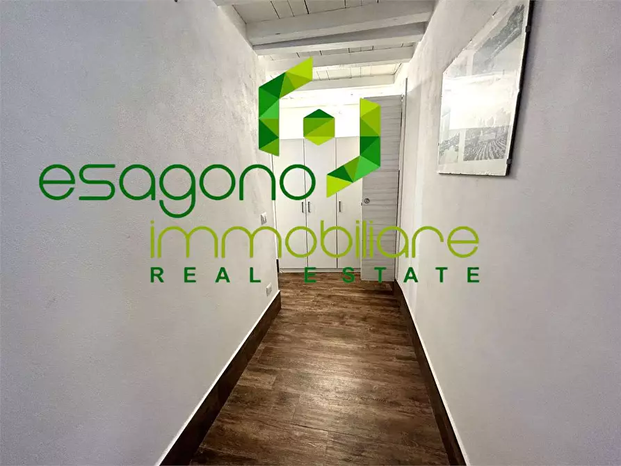 Immagine 12 di Appartamento in vendita  a Siracusa