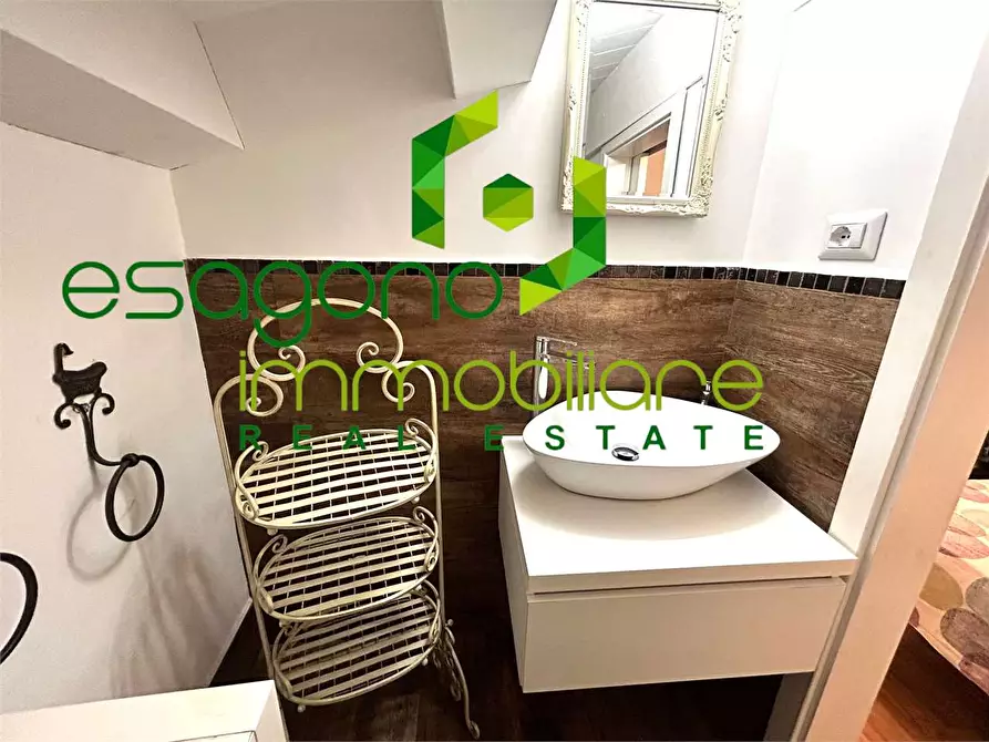 Immagine 15 di Appartamento in vendita  a Siracusa