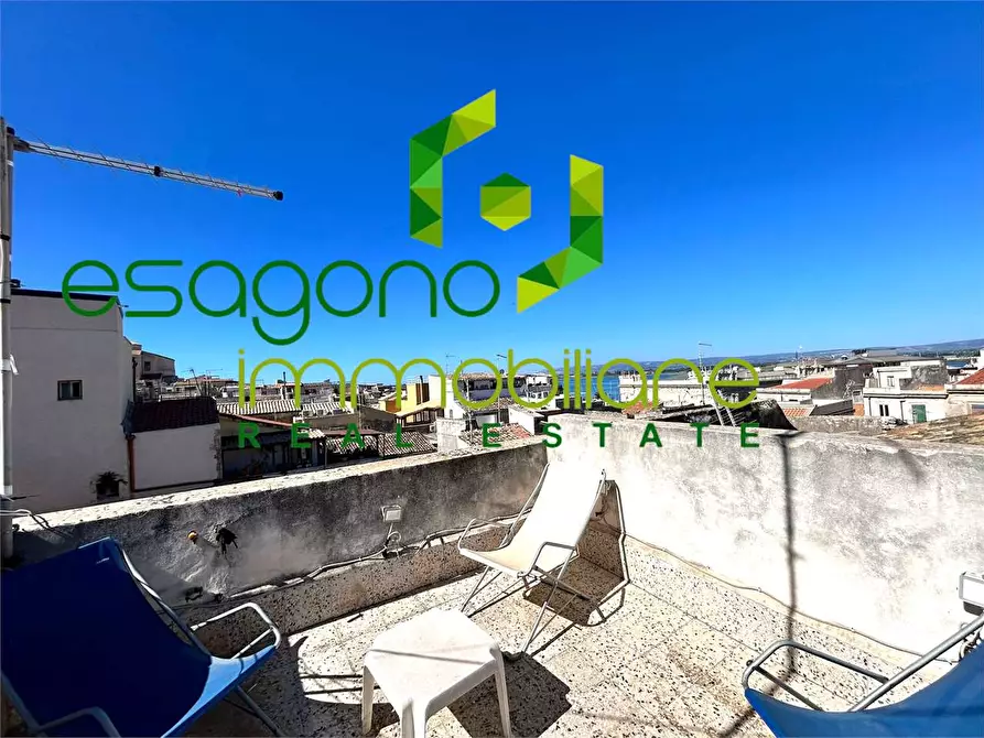Immagine 17 di Appartamento in vendita  a Siracusa