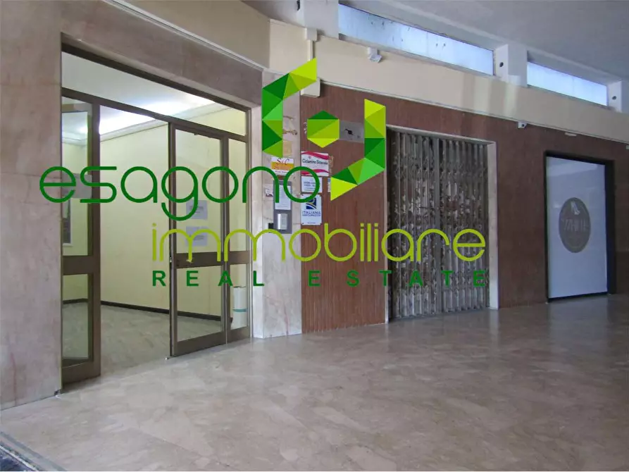 Immagine 9 di Appartamento in vendita  a Siracusa