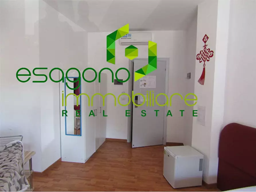 Immagine 15 di Appartamento in vendita  a Siracusa