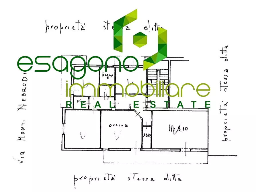 Immagine 25 di Appartamento in vendita  a Siracusa