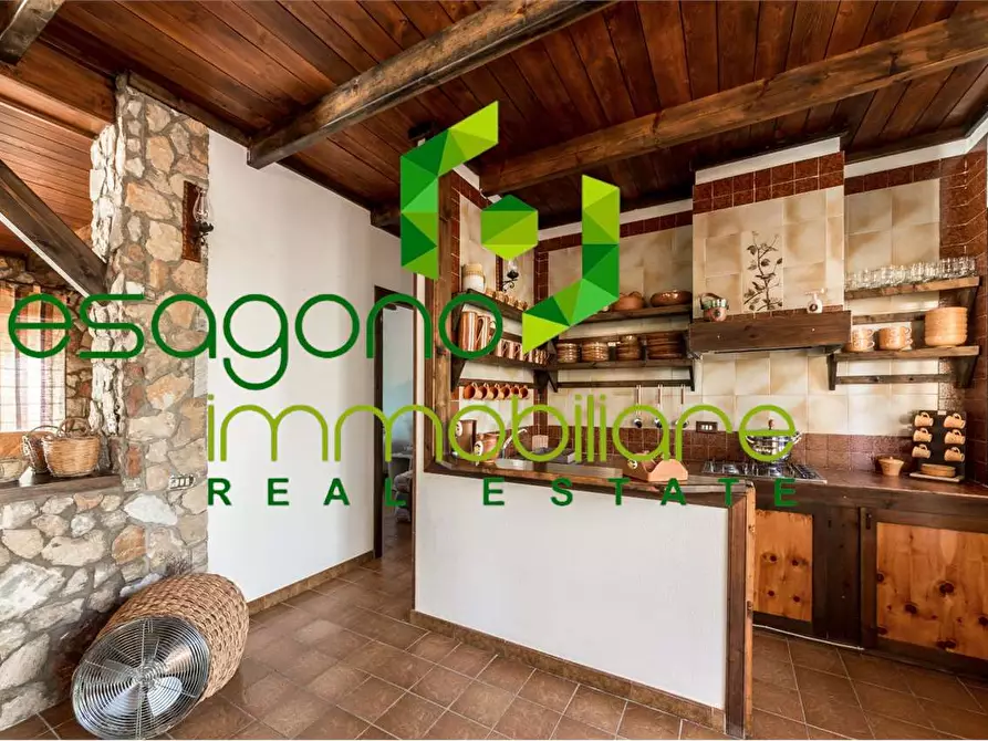 Immagine 6 di Villa in vendita  a Chiaramonte Gulfi