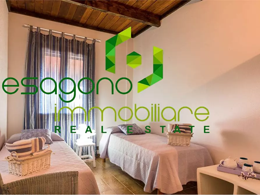 Immagine 8 di Villa in vendita  a Chiaramonte Gulfi