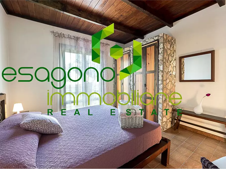 Immagine 10 di Villa in vendita  a Chiaramonte Gulfi