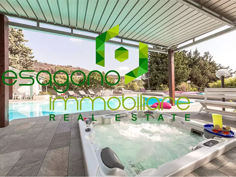 Immagine 22 di Villa in vendita  a Chiaramonte Gulfi