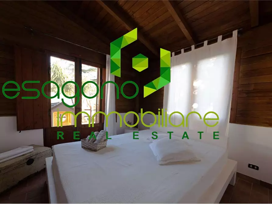 Immagine 29 di Villa in vendita  a Chiaramonte Gulfi