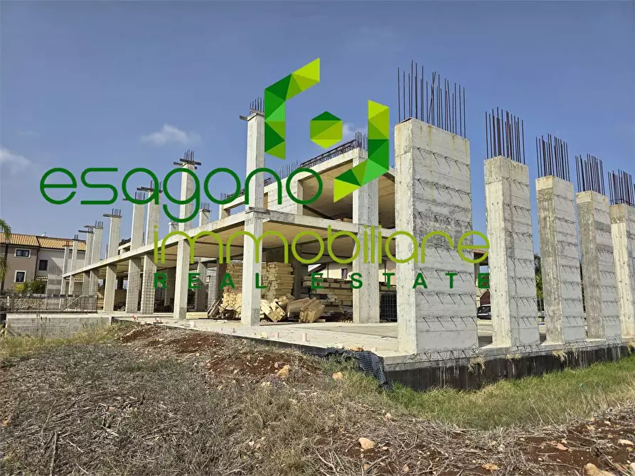 Immagine 9 di Villa in vendita  a Siracusa