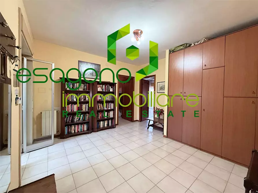 Immagine 5 di Appartamento in vendita  a Siracusa