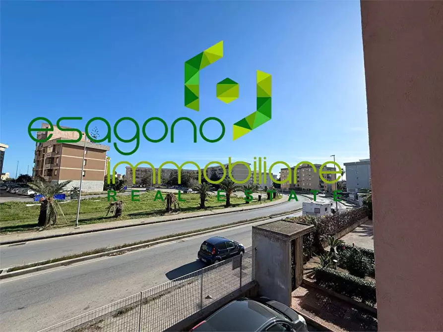 Immagine 11 di Appartamento in vendita  a Siracusa