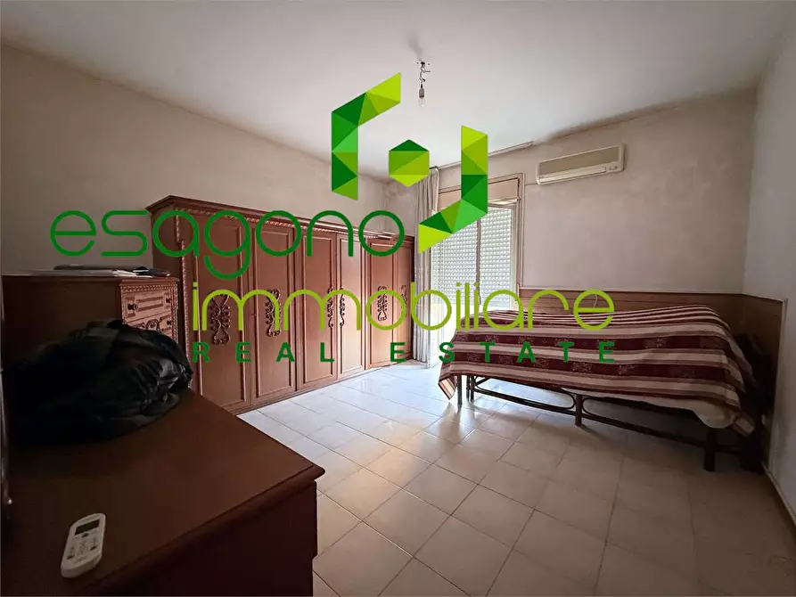 Immagine 13 di Appartamento in vendita  a Siracusa