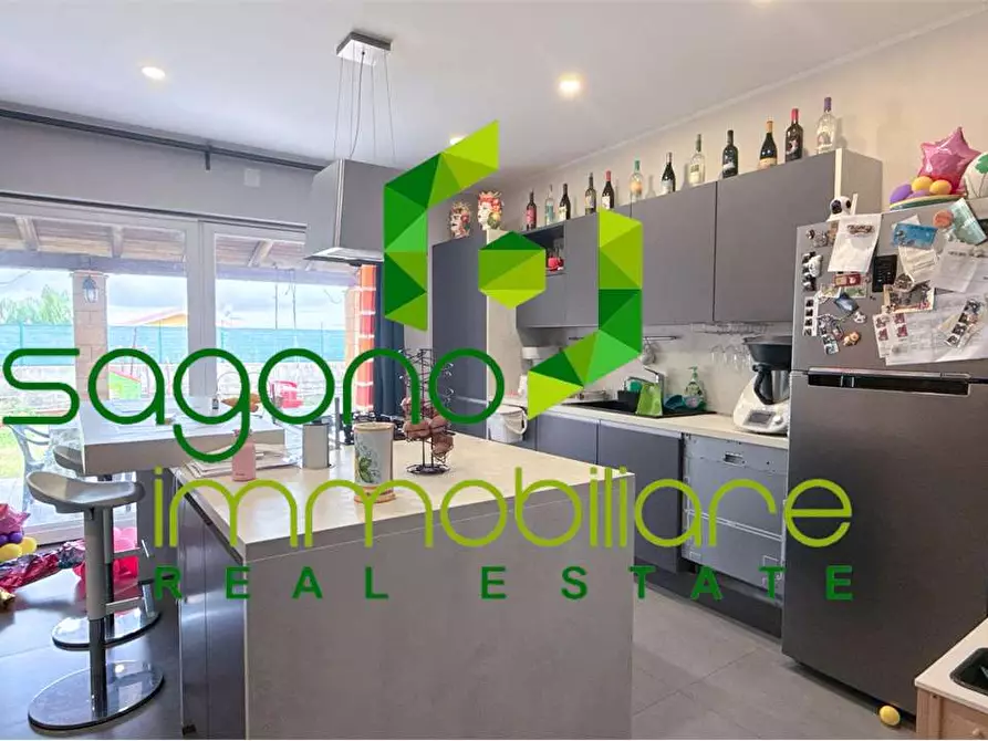 Immagine 5 di Villa in vendita  a Siracusa