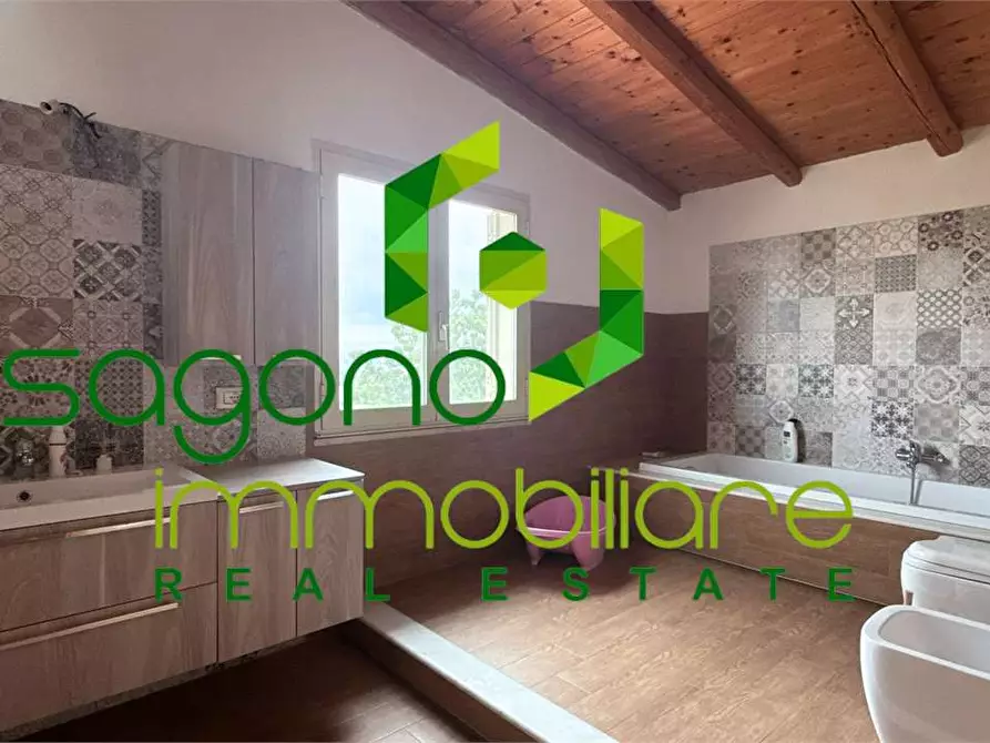 Immagine 10 di Villa in vendita  a Siracusa