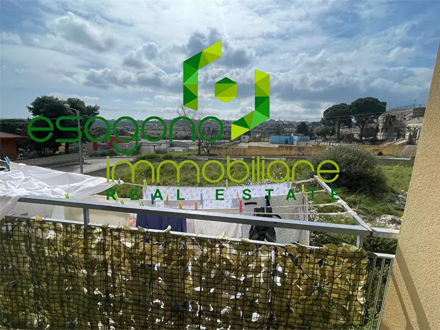 Immagine 15 di Appartamento in vendita  a Melilli