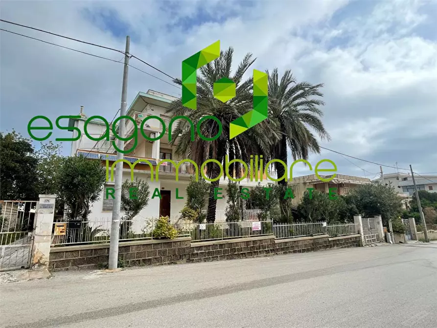 Immagine 1 di Appartamento in vendita  a Siracusa