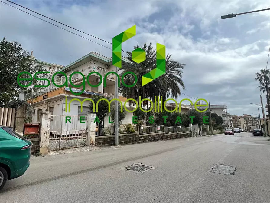 Immagine 2 di Appartamento in vendita  a Siracusa