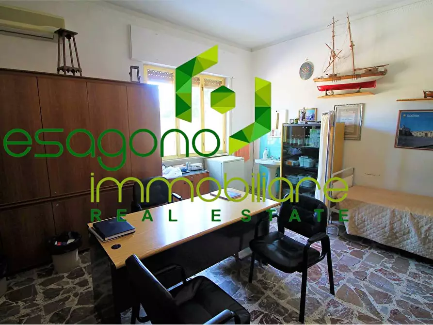 Immagine 5 di Villa in vendita  a Siracusa