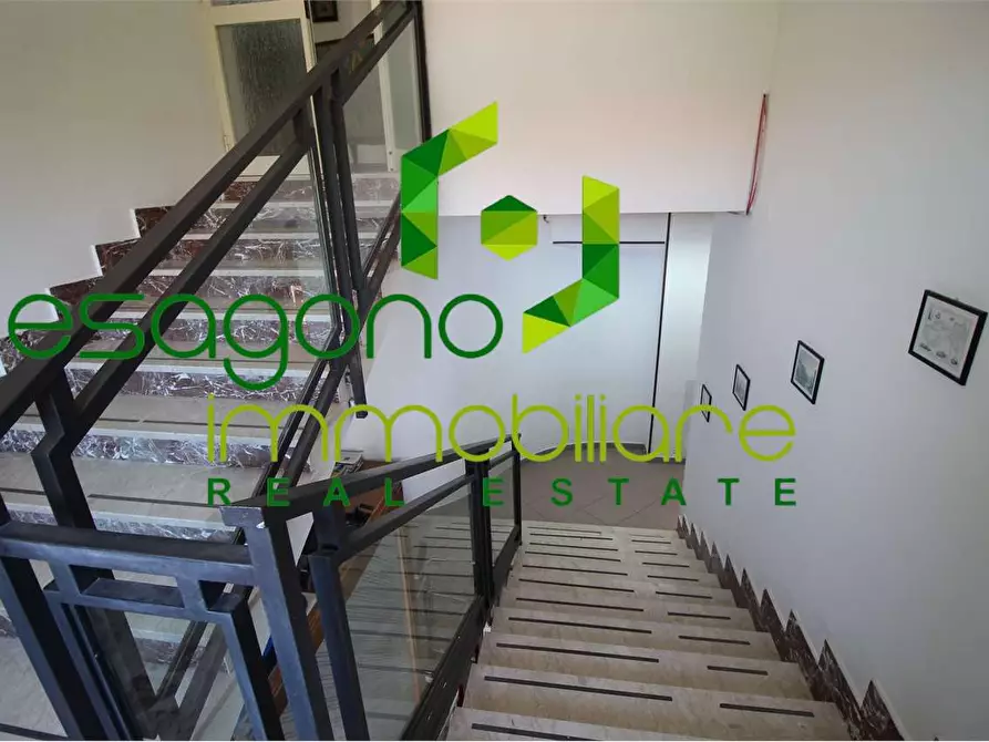 Immagine 10 di Villa in vendita  a Siracusa