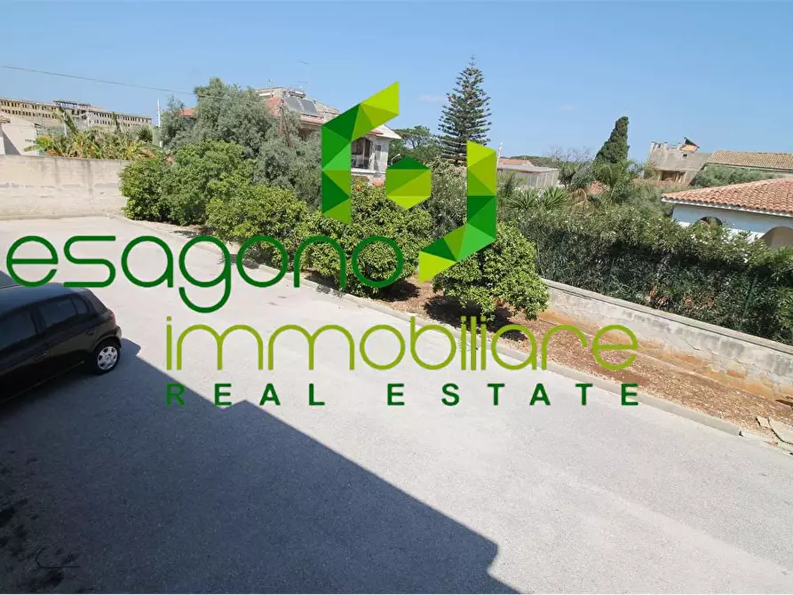Immagine 23 di Villa in vendita  a Siracusa