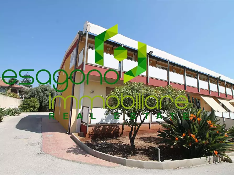 Immagine 24 di Villa in vendita  a Siracusa