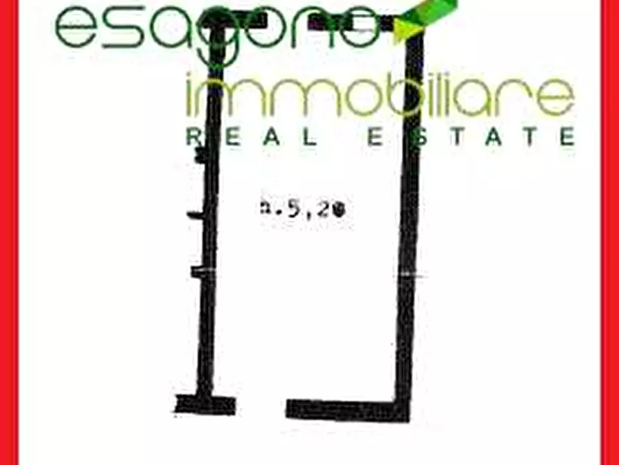 Immagine 5 di Magazzino in vendita  a Siracusa