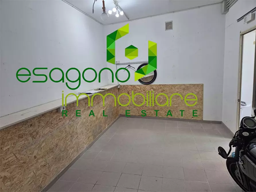 Immagine 3 di Laboratorio in vendita  a Siracusa