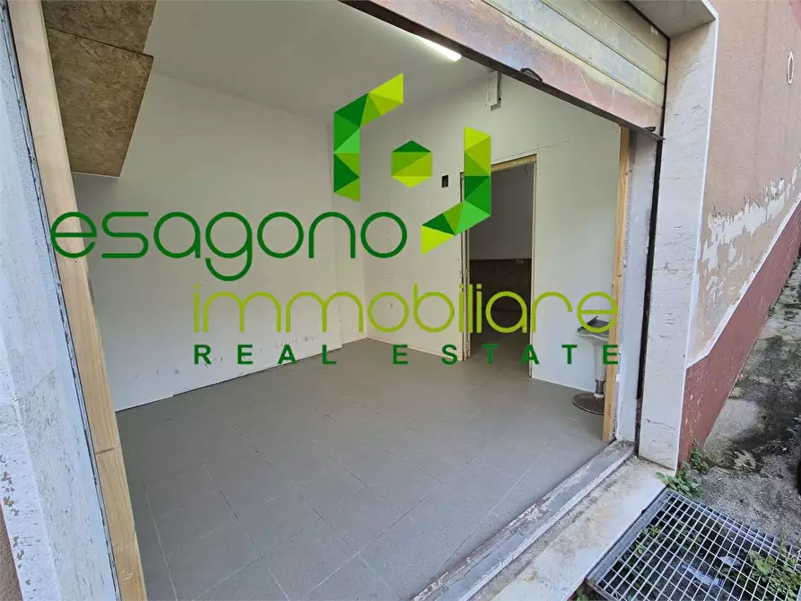 Immagine 4 di Laboratorio in vendita  a Siracusa