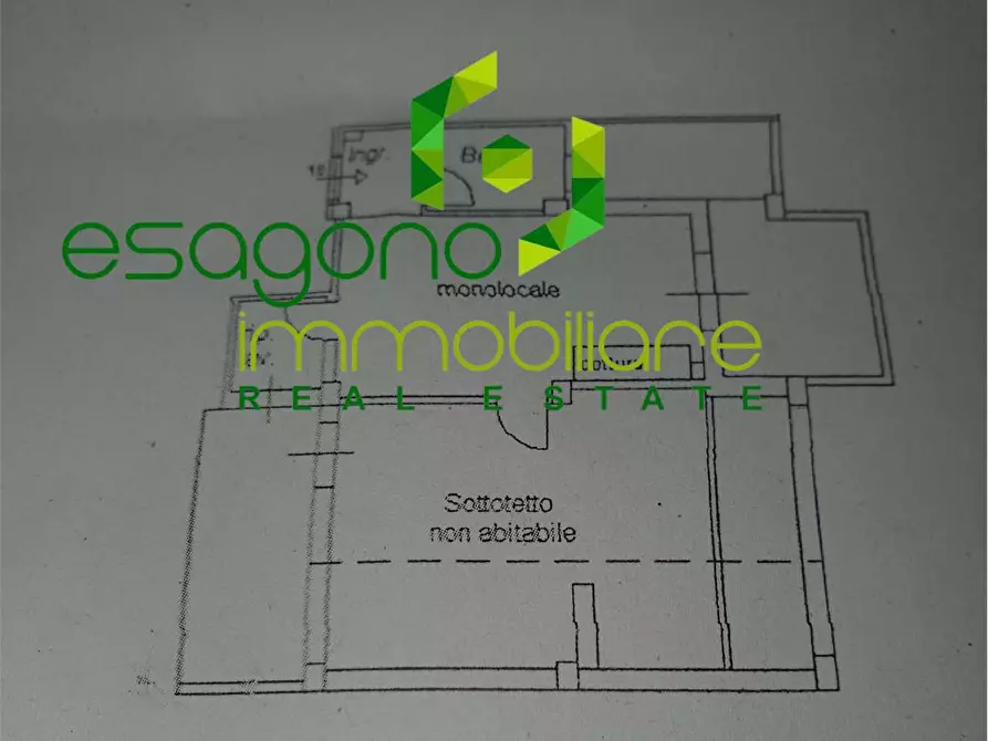 Immagine 10 di Appartamento in vendita  a Siracusa