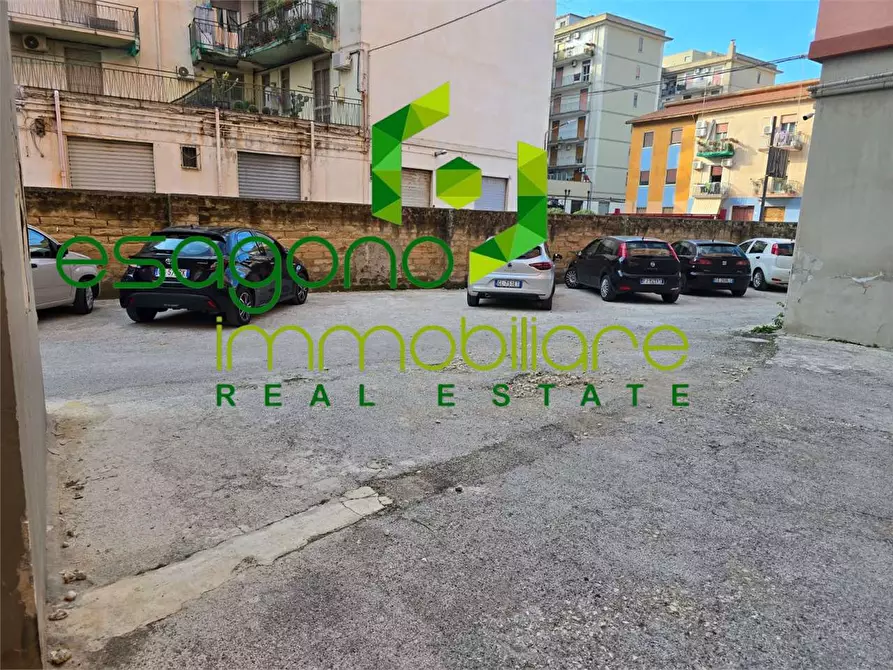 Immagine 5 di Appartamento in vendita  a Siracusa