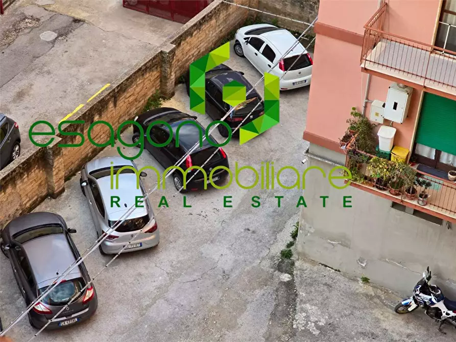 Immagine 8 di Appartamento in vendita  a Siracusa