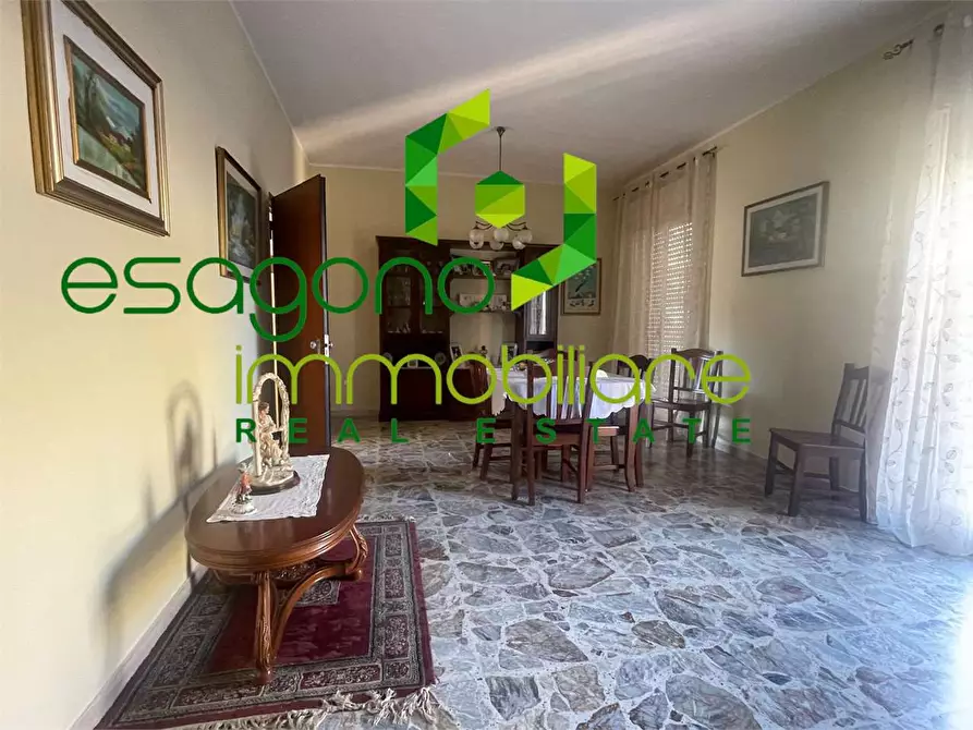 Immagine 3 di Appartamento in vendita  a Siracusa