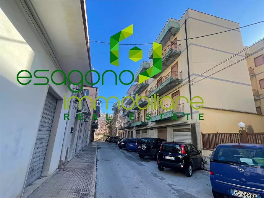 Immagine 13 di Appartamento in vendita  a Siracusa