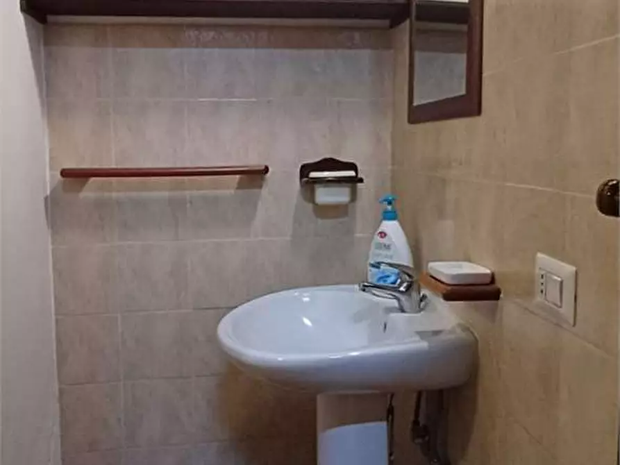 Immagine 13 di Appartamento in vendita  a Siracusa