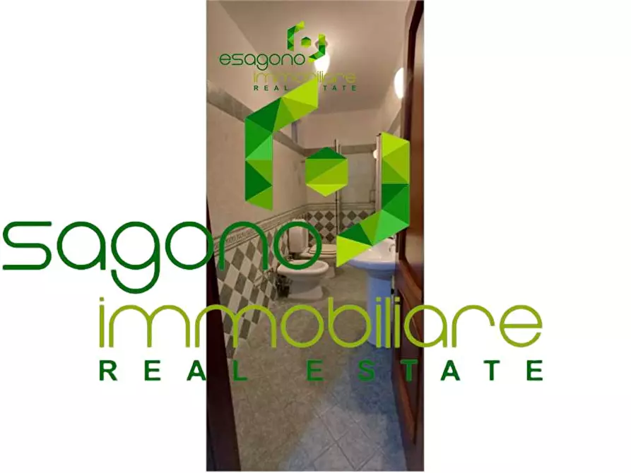 Immagine 9 di Villa in vendita  a Siracusa