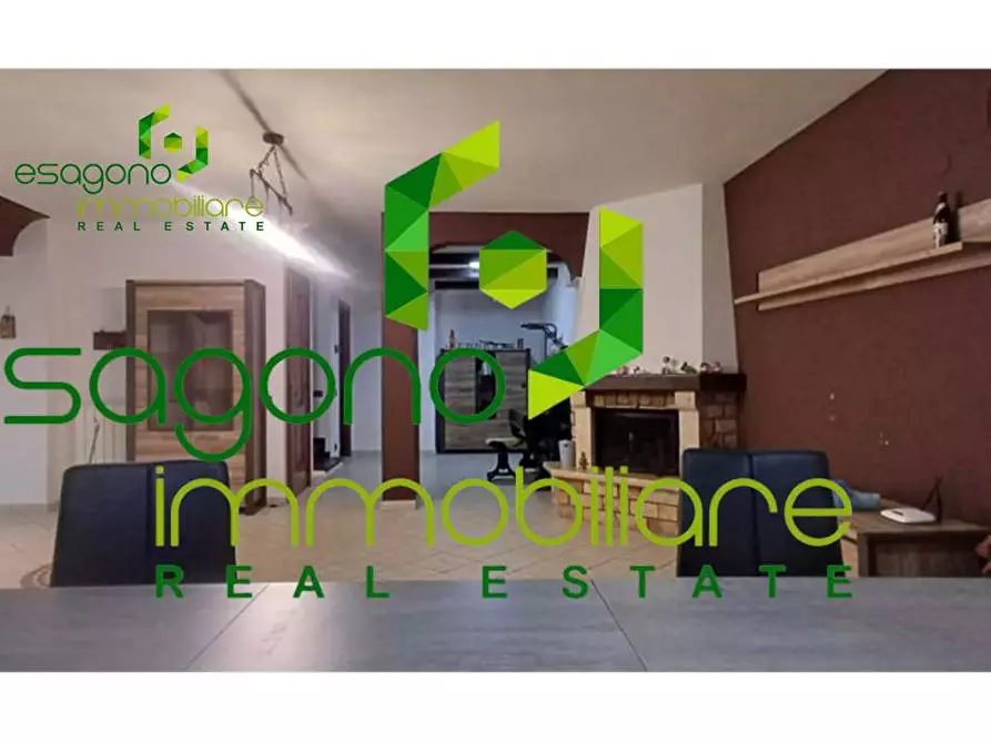 Immagine 15 di Villa in vendita  a Siracusa