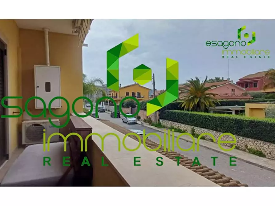 Immagine 19 di Villa in vendita  a Siracusa