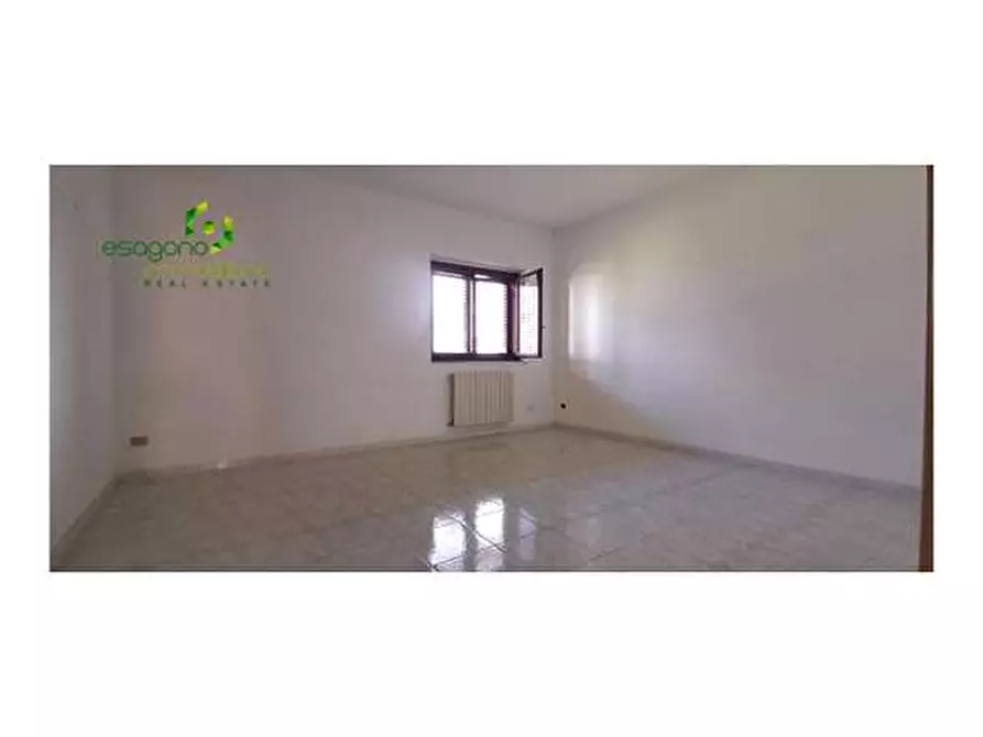 Immagine 6 di Appartamento in vendita  a Siracusa