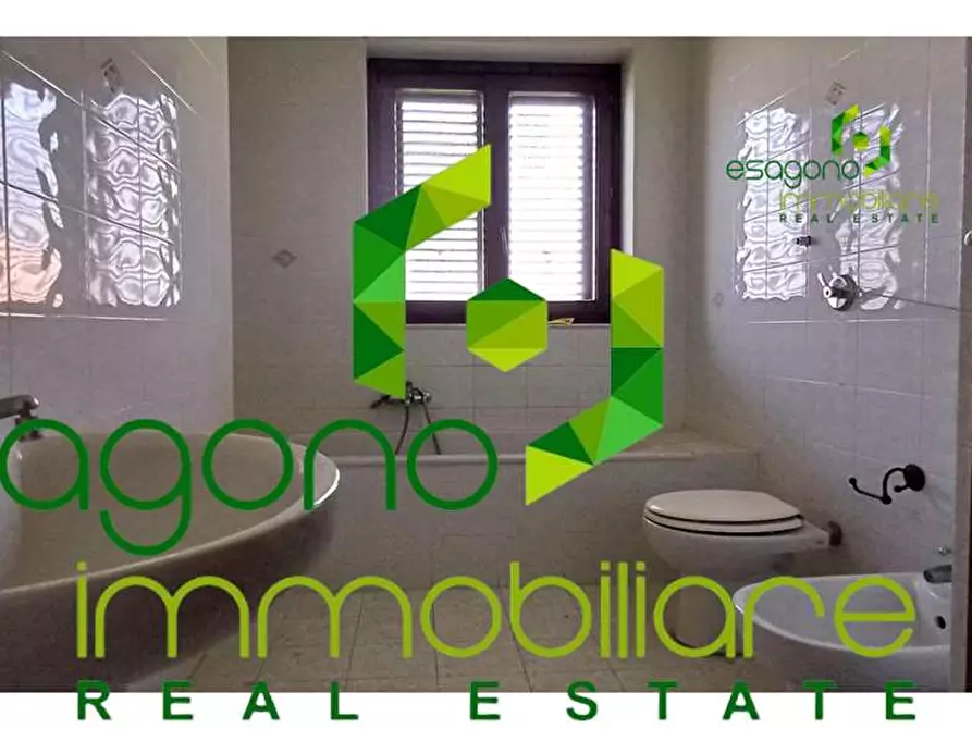 Immagine 11 di Appartamento in vendita  a Siracusa