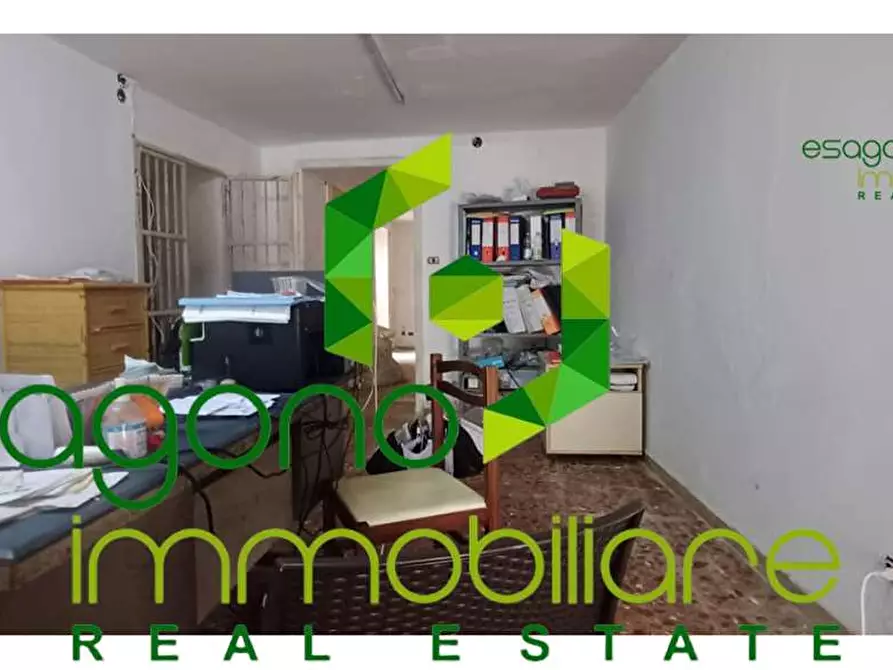 Immagine 5 di Negozio in vendita  a Siracusa