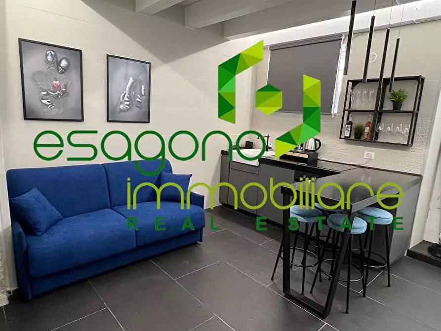 Immagine 8 di Appartamento in vendita  in Piazza del Precursore a Siracusa