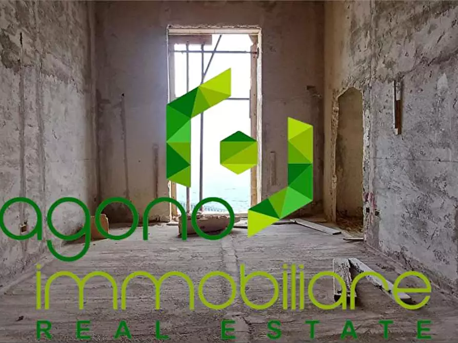 Immagine 12 di Appartamento in vendita  a Siracusa