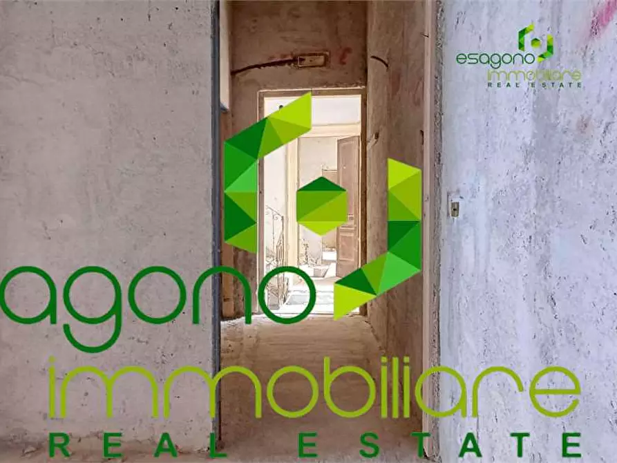 Immagine 14 di Appartamento in vendita  a Siracusa