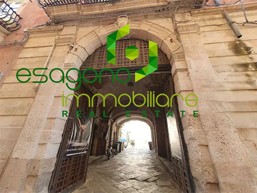 Immagine 9 di Appartamento in vendita  a Siracusa