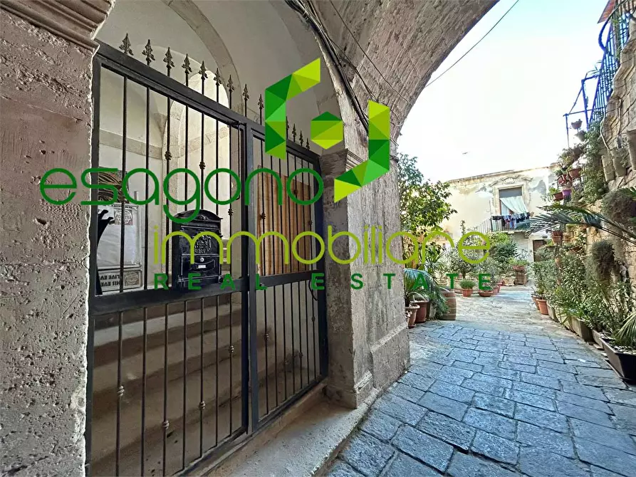 Immagine 2 di Appartamento in vendita  a Siracusa