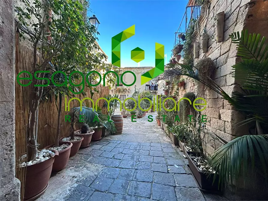 Immagine 20 di Appartamento in vendita  a Siracusa