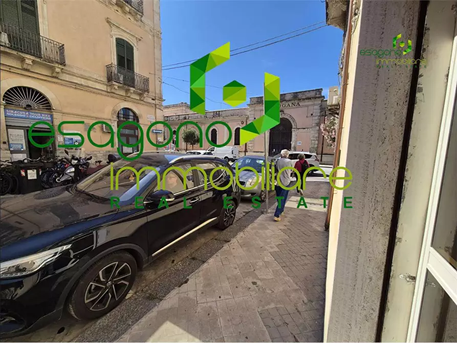 Immagine 3 di Trilocale in vendita  a Siracusa