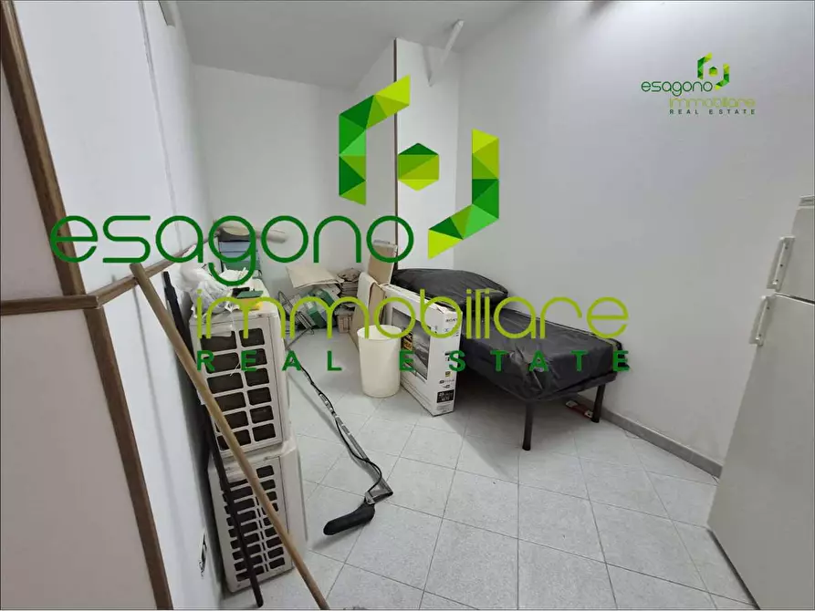 Immagine 15 di Trilocale in vendita  a Siracusa