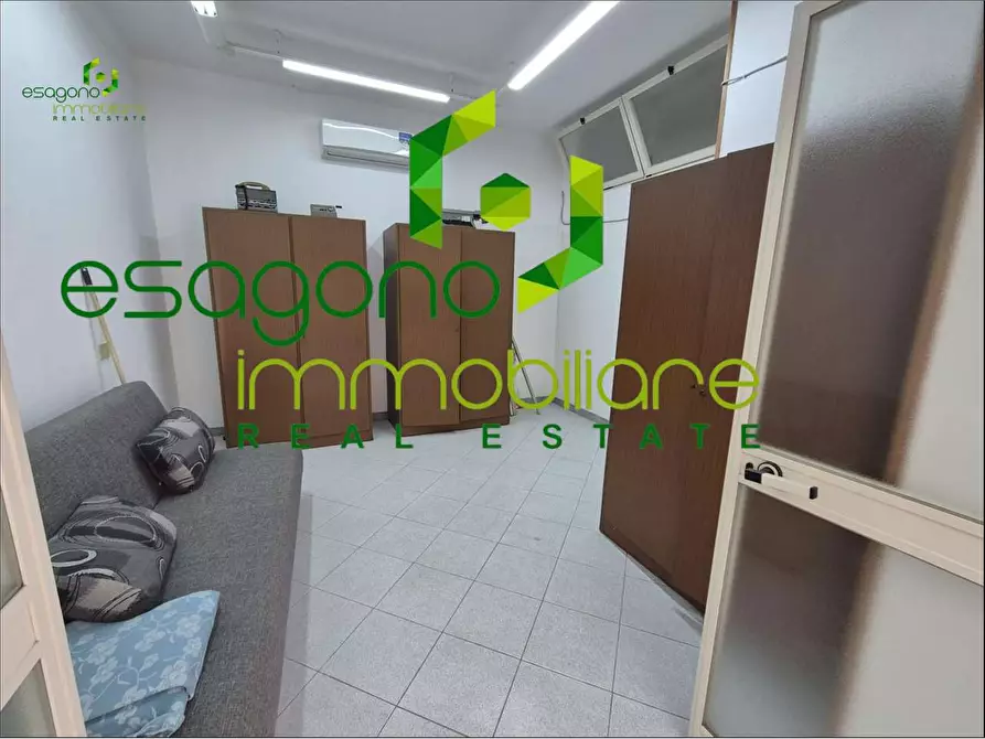 Immagine 19 di Trilocale in vendita  a Siracusa